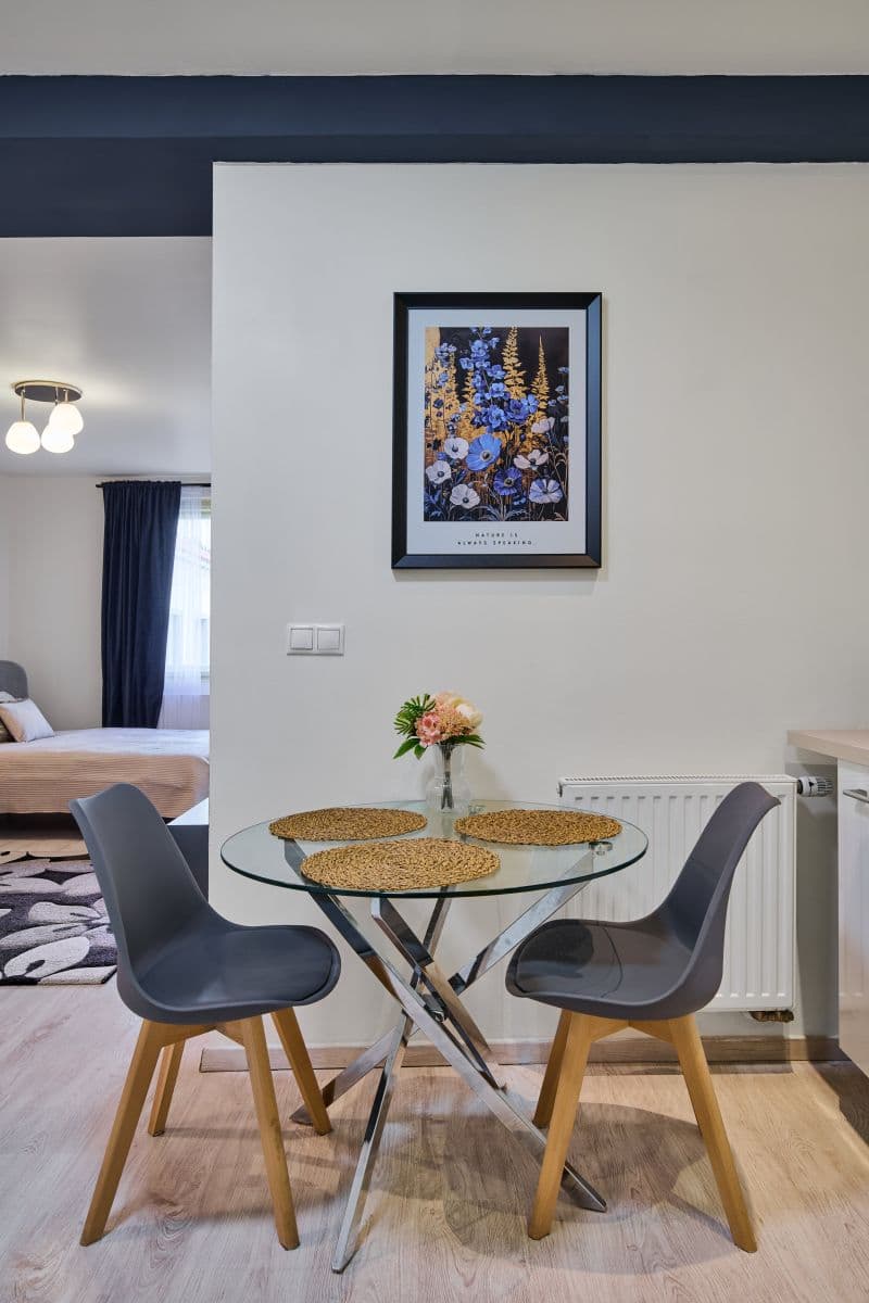 flat to rent, 30 m², Mostecká, Prague, Prague
