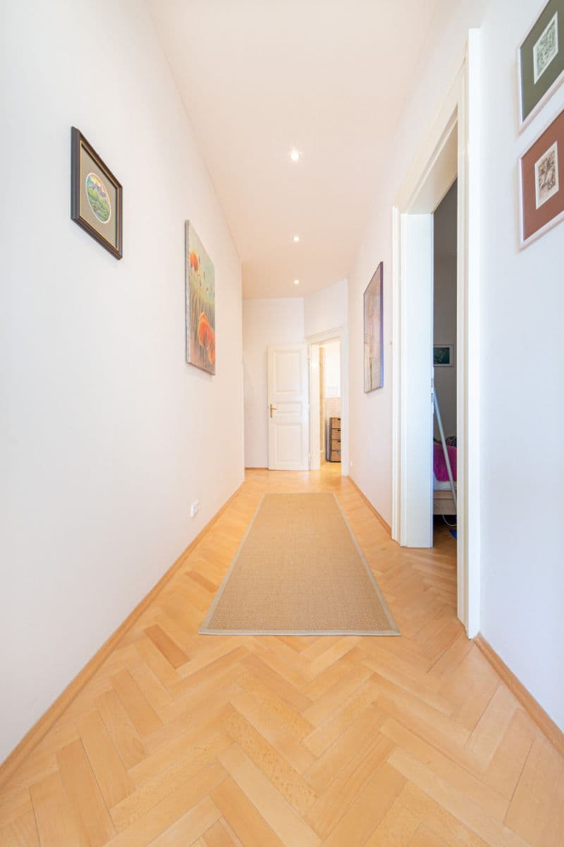 flat to rent, 65 m², Kodaňská, Prague, Prague