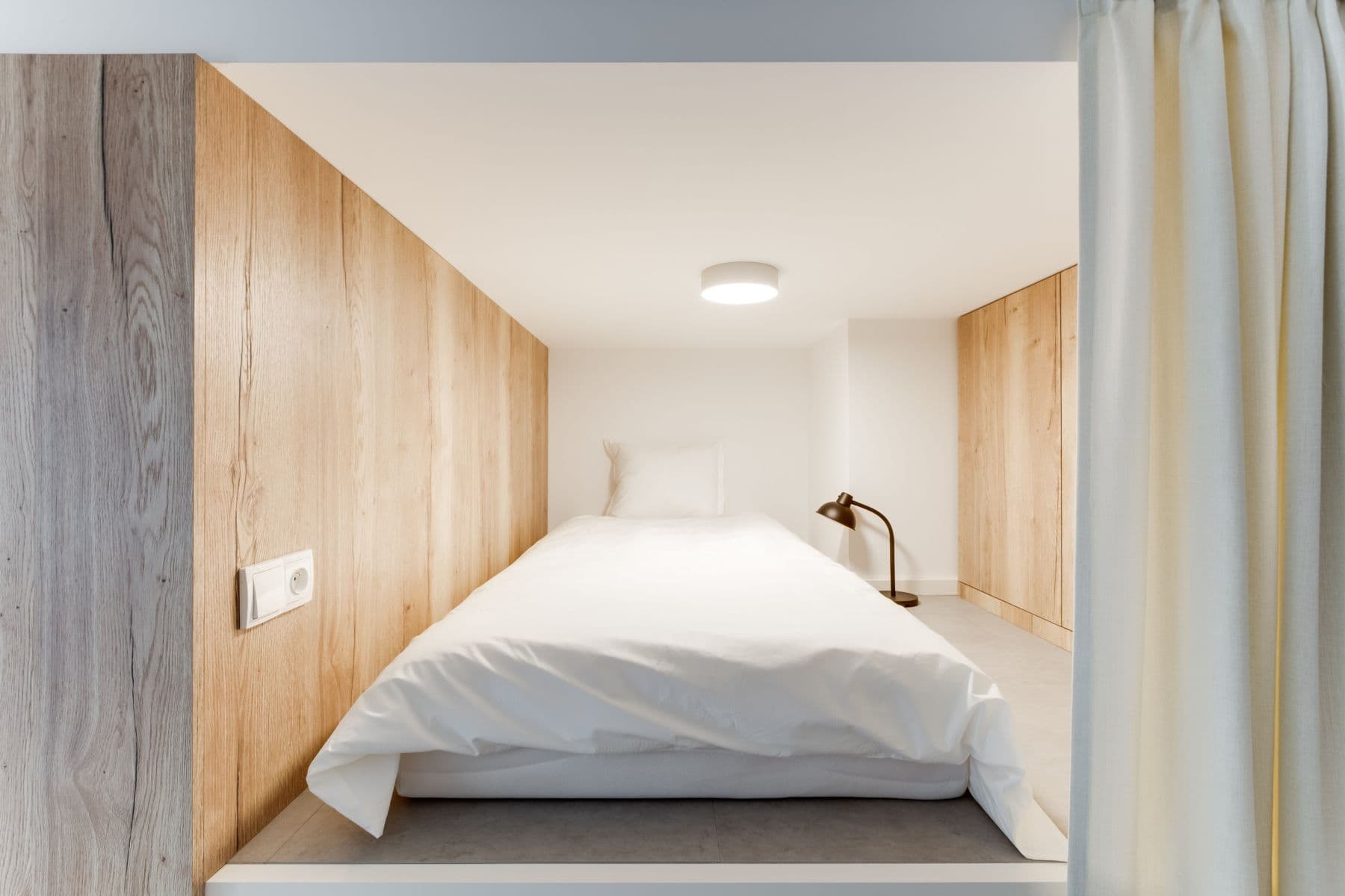 flat to rent, 60 m², Tusarova, Prague, Prague