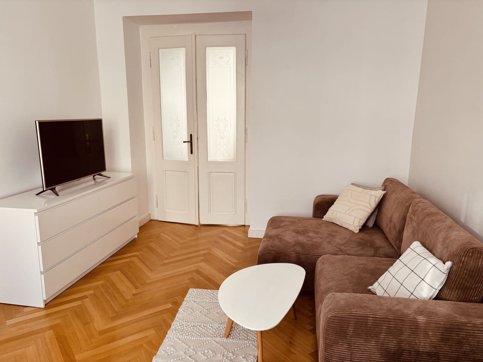 flat to rent, 80 m², Dvacátého Osmého Pluku, Prague, Prague