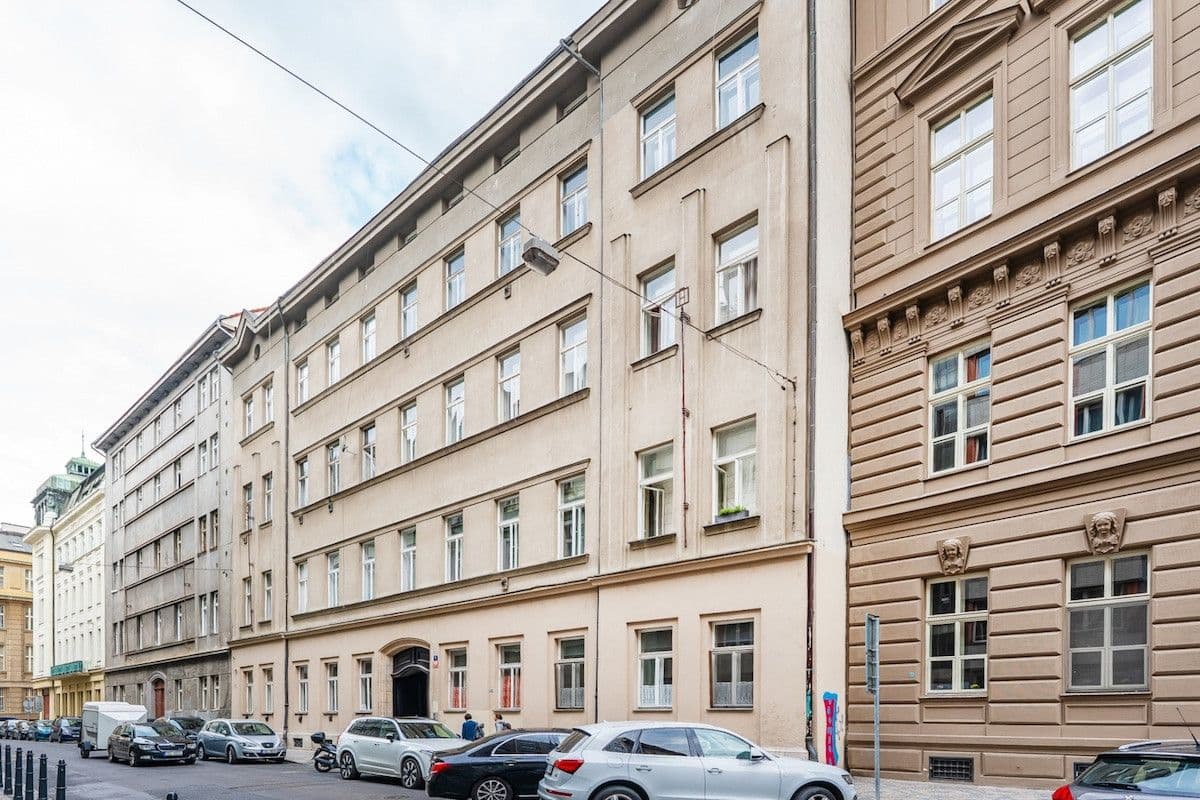 flat to rent, 80 m², U Půjčovny, Prague, Prague