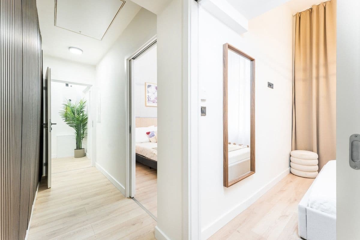 flat to rent, 80 m², U Půjčovny, Prague, Prague