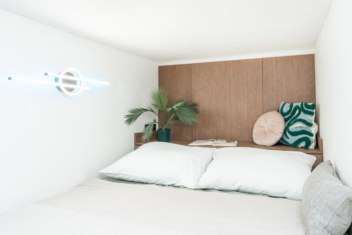 flat to rent, 80 m², U Půjčovny, Prague, Prague