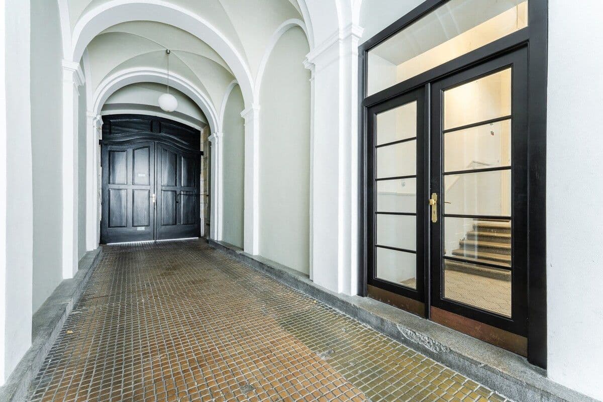 flat to rent, 80 m², U Půjčovny, Prague, Prague