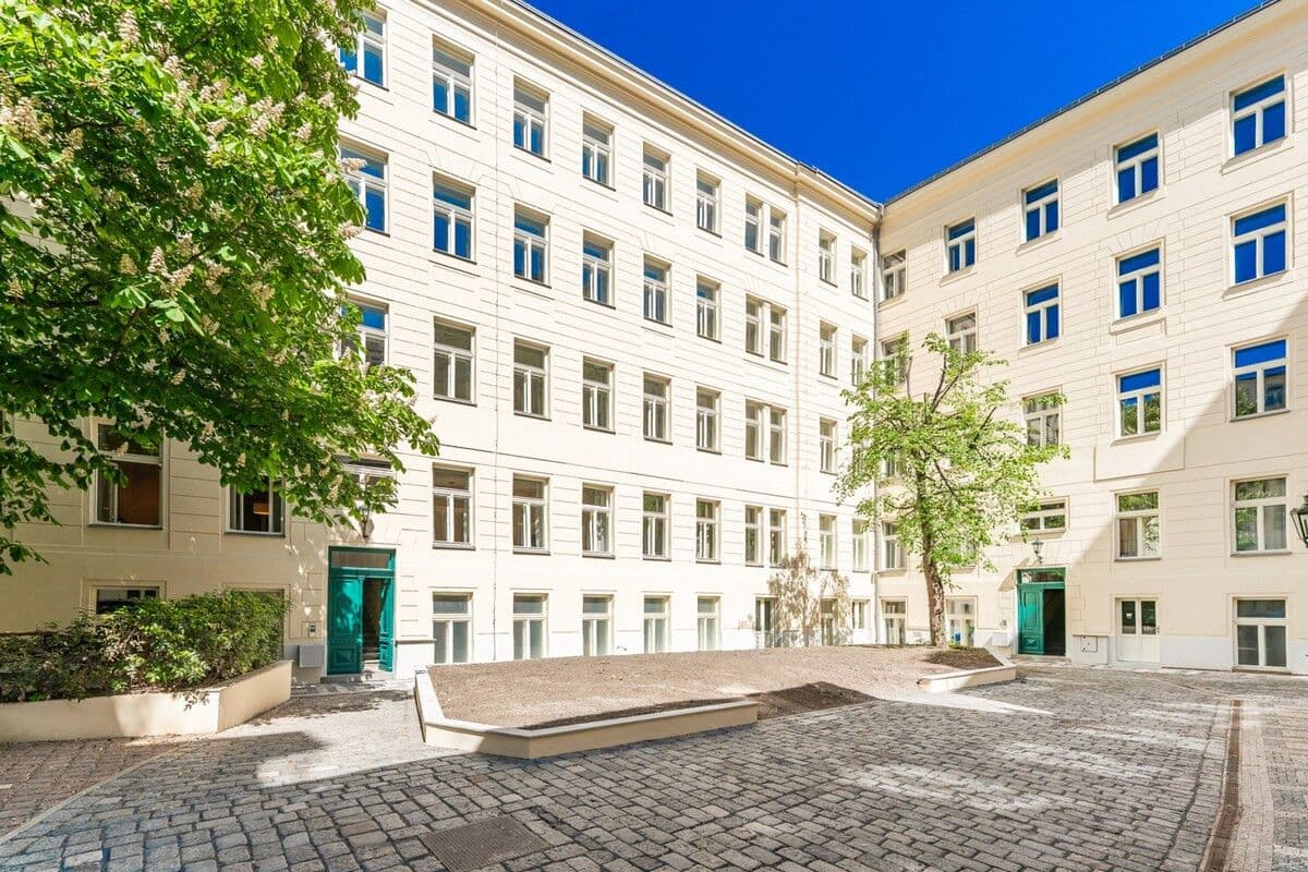 flat to rent, 62 m², Václavské náměstí, Prague, Prague