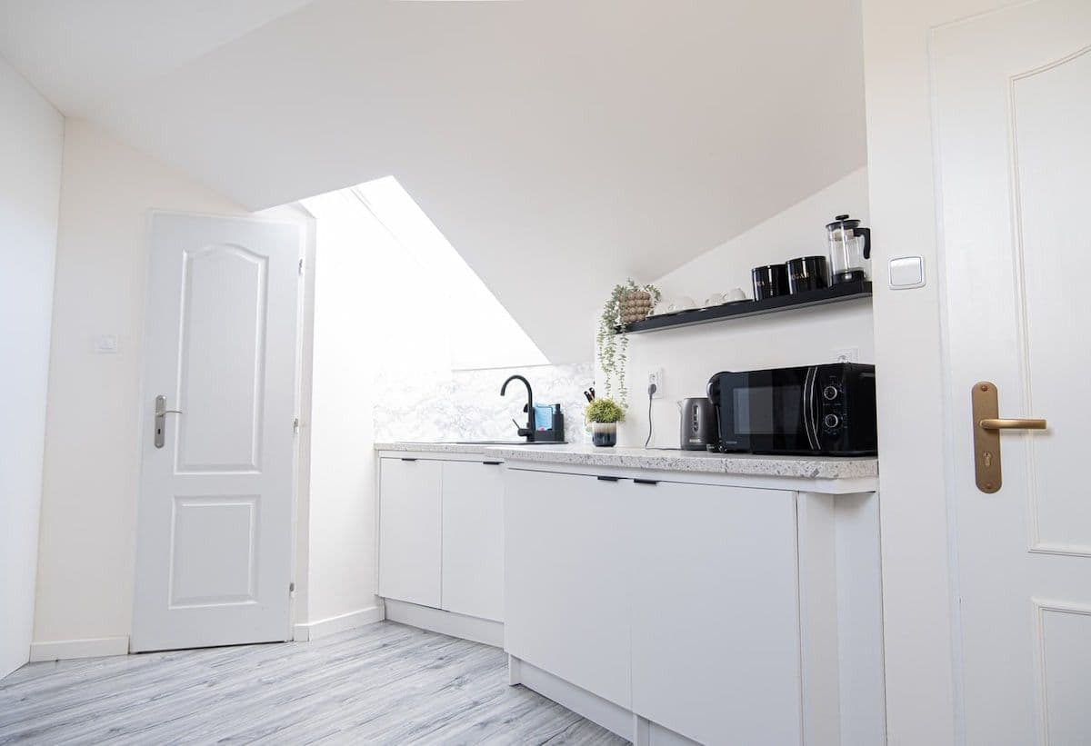 flat to rent, 38 m², Školská, Prague, Prague