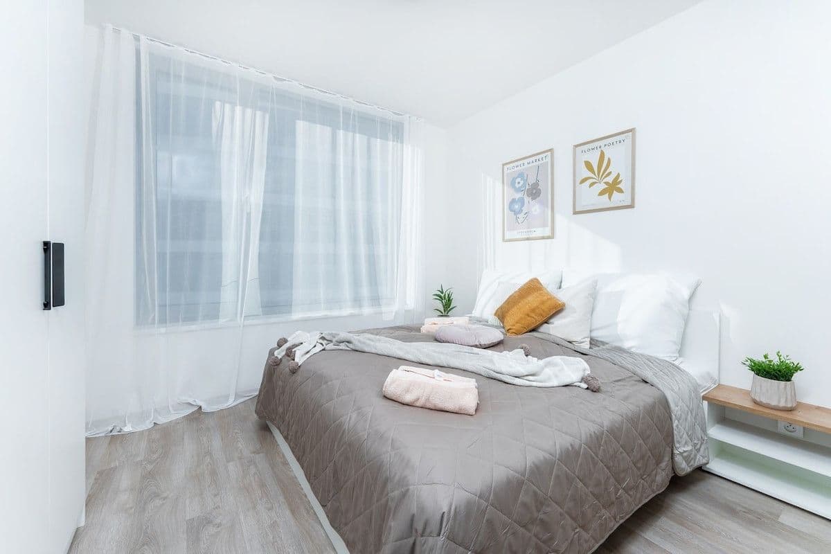 flat to rent, 45 m², Plzeňská, Prague, Prague