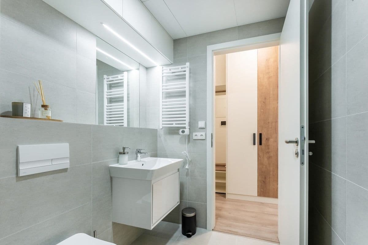 flat to rent, 35 m², Plzeňská, Prague, Prague