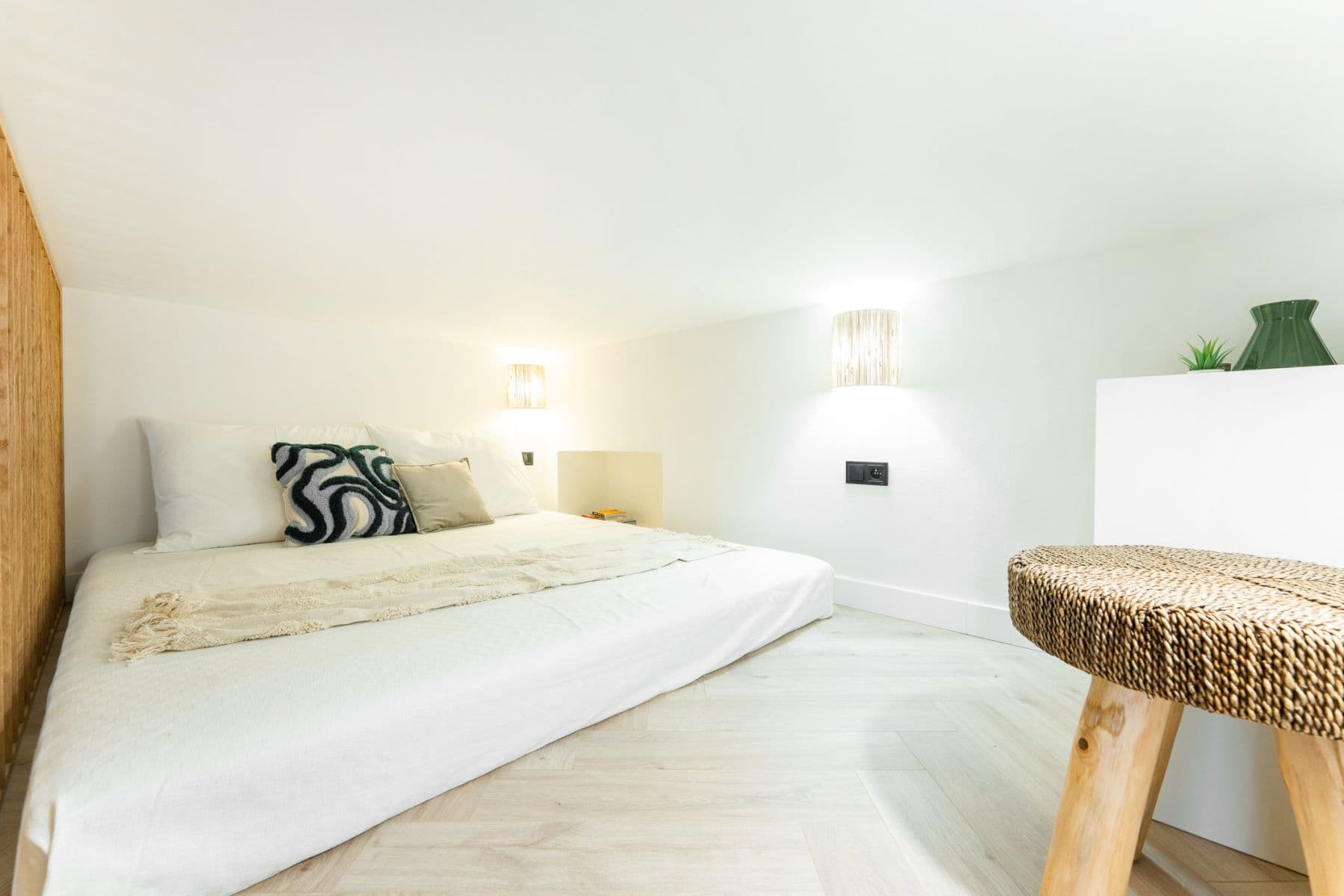 flat to rent, 35 m², Lublaňská, Prague, Prague