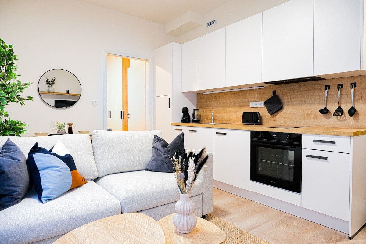 flat to rent, 35 m², Plzeňská, Prague, Prague