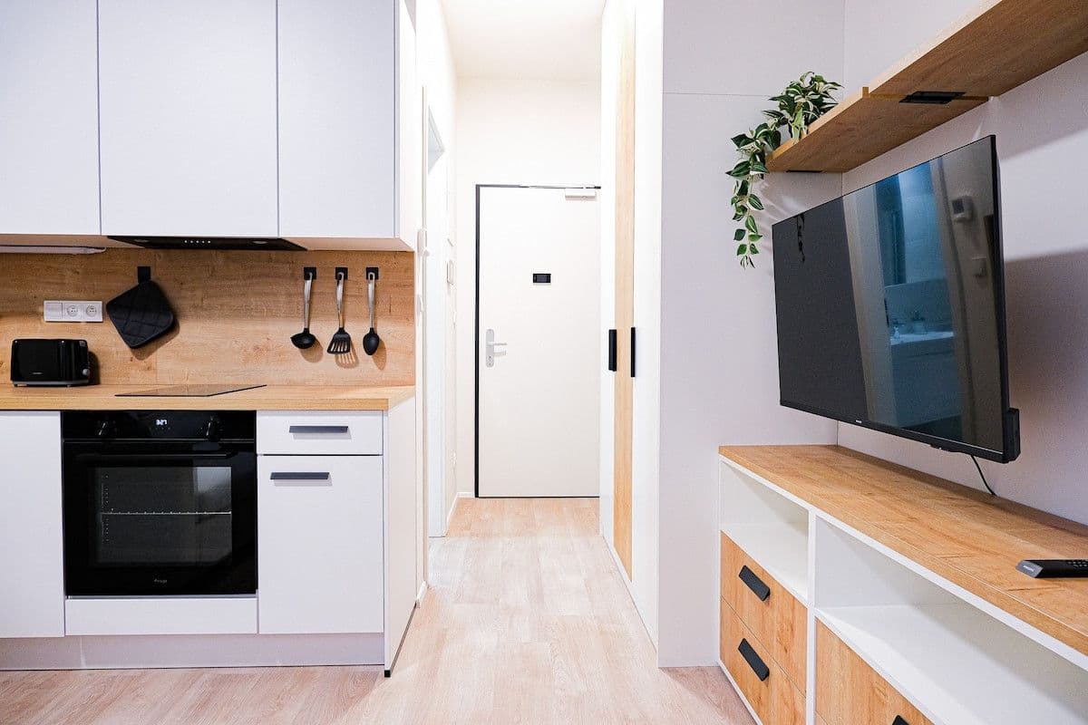 flat to rent, 35 m², Plzeňská, Prague, Prague