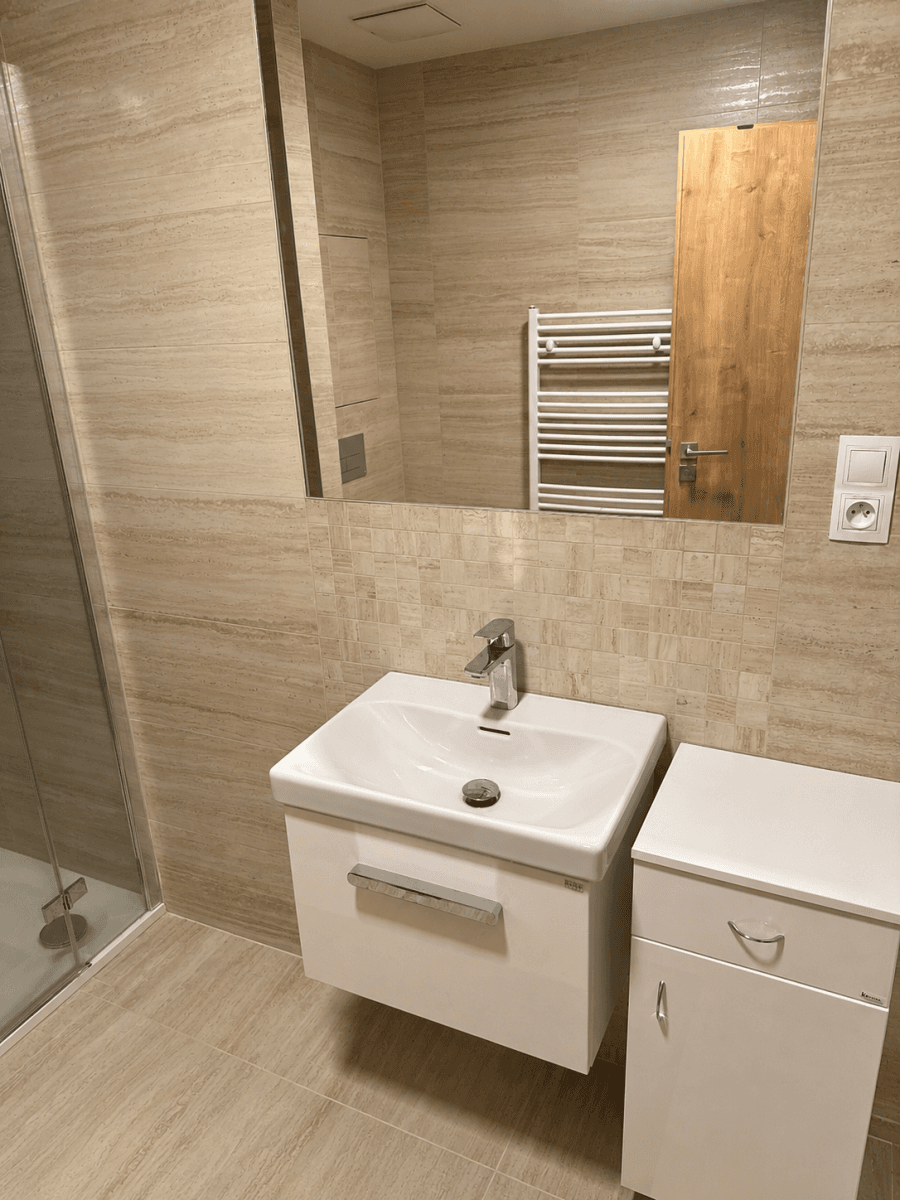 1 bedroom with open-plan kitchen flat for sale, 46 m², Promenáda, Horní Maršov, Královéhradecký Region