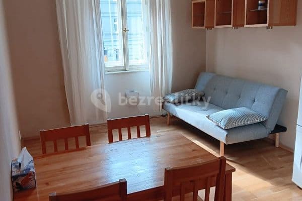 1 bedroom with open-plan kitchen flat to rent, 45 m², Nezamyslova, 