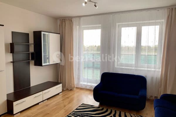 1 bedroom with open-plan kitchen flat to rent, 75 m², Kašeho, 