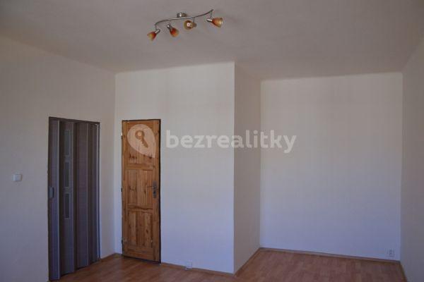 1 bedroom flat to rent, 38 m², Nuselská, Praha
