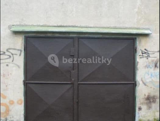 garage to rent, 20 m², Na Hutmance, Praha 5