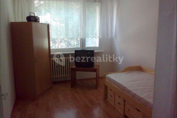 3 bedroom flat to rent, 16 m², Na Rovnosti, Praha