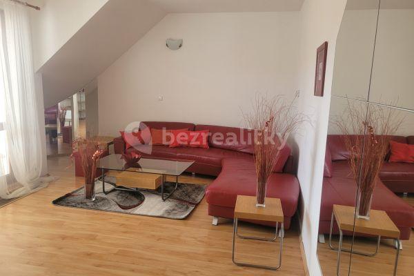 3 bedroom flat to rent, 110 m², Rejskova, Hlavní město Praha