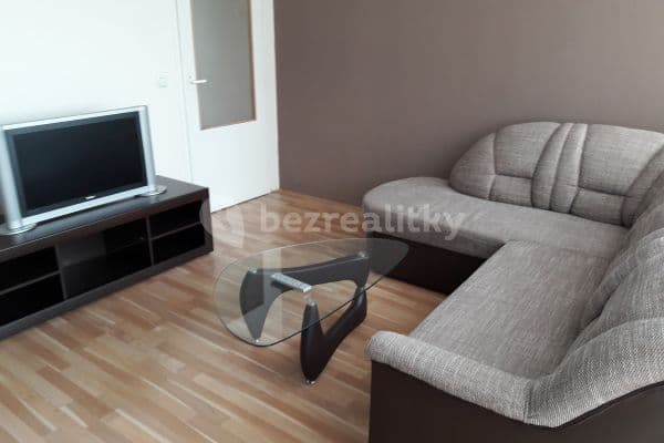 1 bedroom with open-plan kitchen flat to rent, 48 m², Uzbecká, 