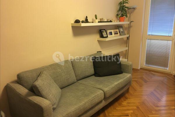 1 bedroom with open-plan kitchen flat to rent, 43 m², Pobočná, Prague, Prague