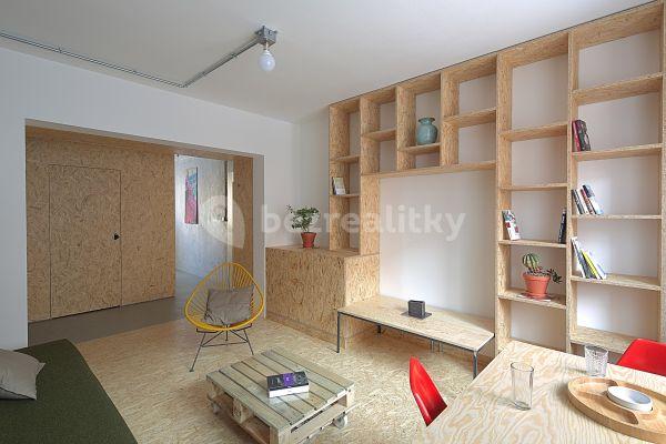 2 bedroom flat to rent, 48 m², Raisova, Plzeň-město