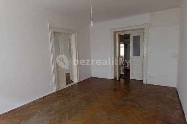 3 bedroom flat to rent, 73 m², Korunní, Hlavní město Praha