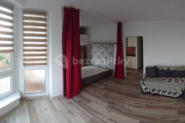 1 bedroom flat to rent, 45 m², Dašická, Pardubice, Pardubický Region