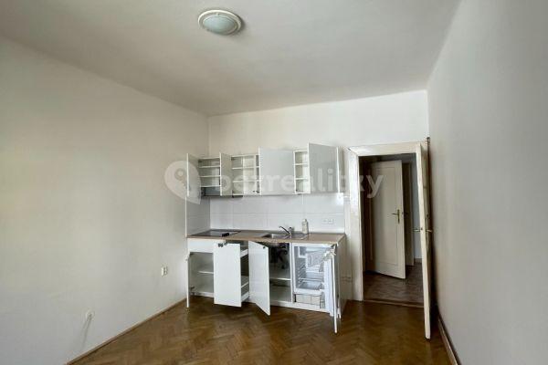 1 bedroom with open-plan kitchen flat to rent, 40 m², Ronkova, Praha