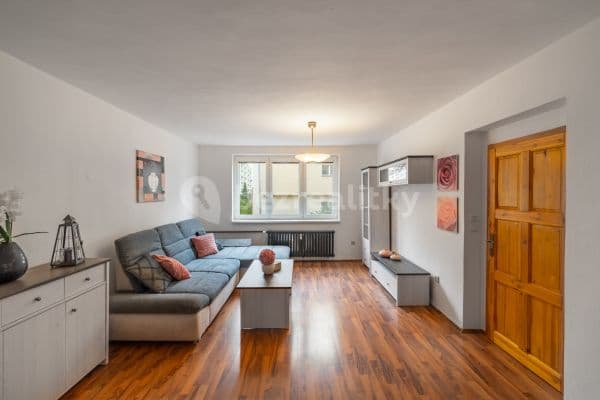 2 bedroom flat to rent, 60 m², Irkutská, Prague, Prague