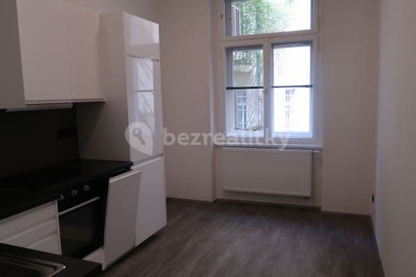 1 bedroom flat to rent, 29 m², Korunovační, Hlavní město Praha