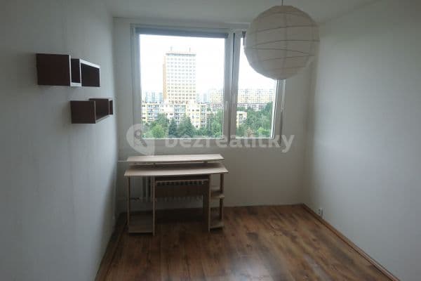 3 bedroom flat to rent, 70 m², Zdiměřická, Prague, Prague