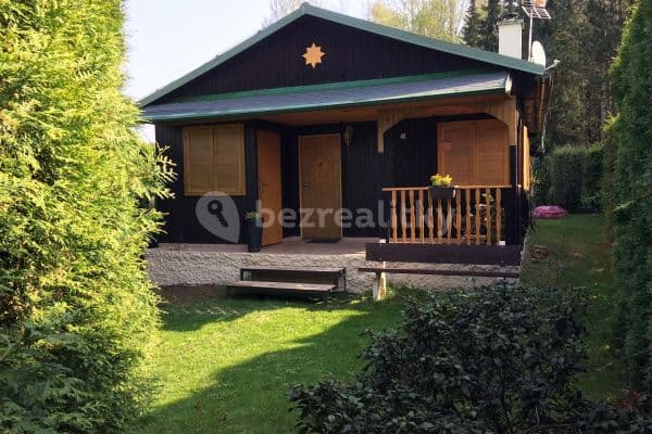recreational property to rent, 0 m², Dobronice