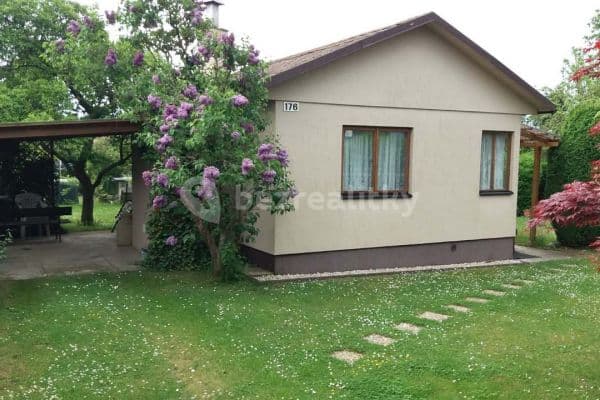 recreational property to rent, 0 m², Dřenice