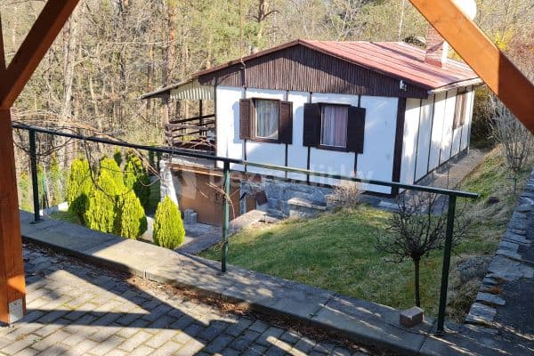 recreational property for sale, 402 m², Slapy