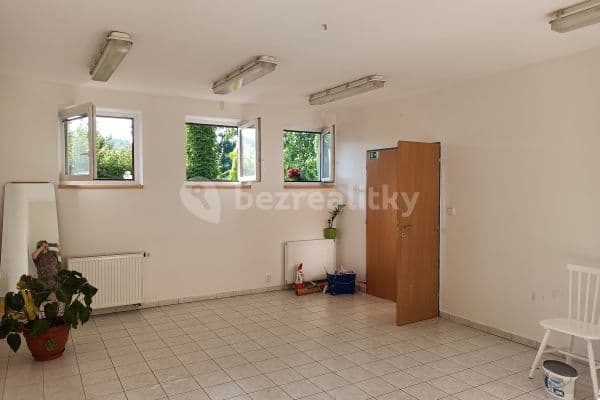 non-residential property to rent, 77 m², Davle, Středočeský Region