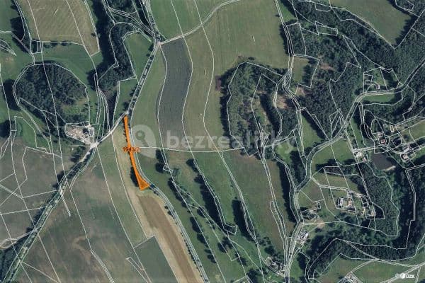 plot for sale, 1,405 m², Dubnice