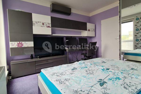 2 bedroom flat to rent, 62 m², Popůvky, Jihomoravský Region