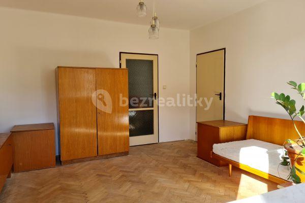 2 bedroom flat to rent, 60 m², náměstí Dukelských hrdinů, Pardubice, Pardubický Region