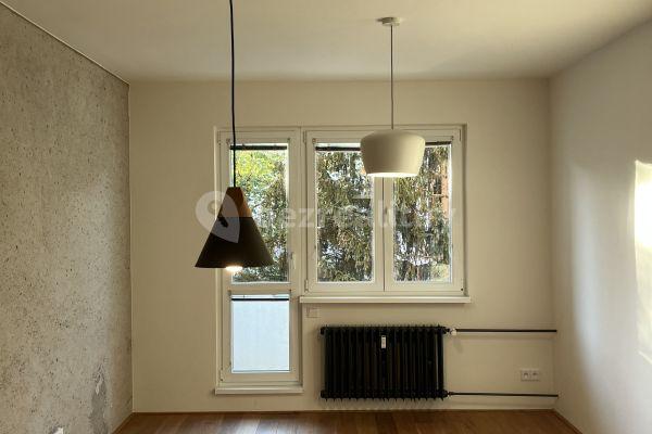 2 bedroom with open-plan kitchen flat for sale, 57 m², Vrbčanská, Praha
