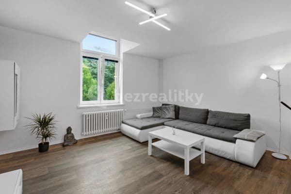 3 bedroom flat for sale, 59 m², Palackého třída, 