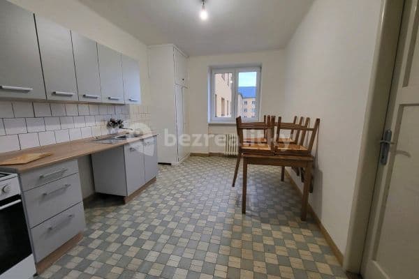 2 bedroom flat to rent, 57 m², nám. T. G. Masaryka, 
