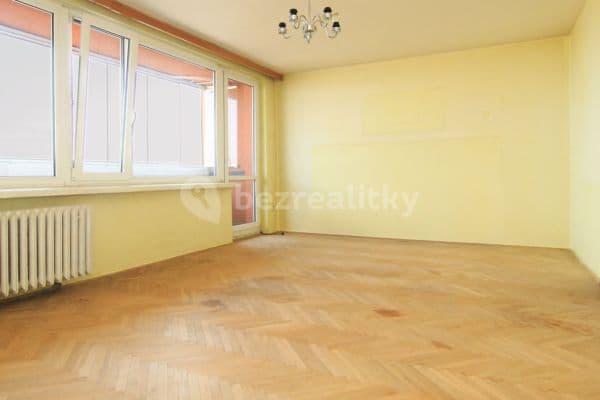 3 bedroom flat for sale, 71 m², Pod dálnicí, 