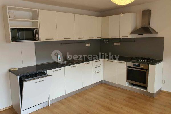 3 bedroom with open-plan kitchen flat for sale, 136 m², Smetanovo náměstí, Adamov