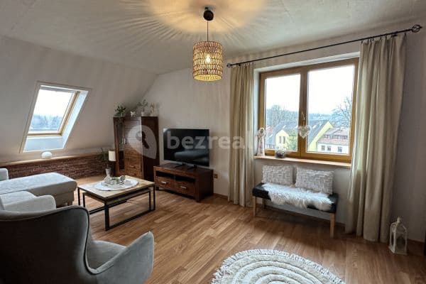 4 bedroom flat for sale, 107 m², 