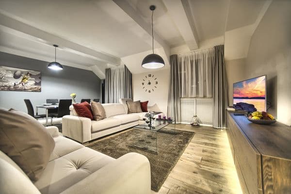 flat to rent, 125 m², Krocínova, Praha