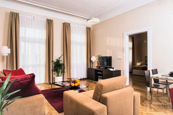 flat to rent, 80 m², Karoliny Světlé, Praha