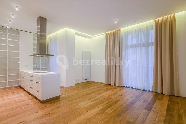 1 bedroom with open-plan kitchen flat to rent, 72 m², Laubova, Hlavní město Praha