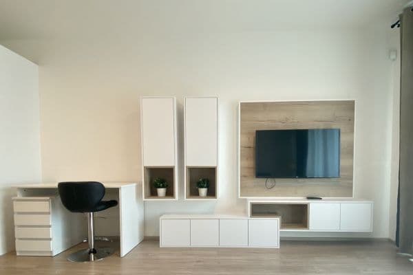 flat to rent, 34 m², Kurta Konráda, Praha