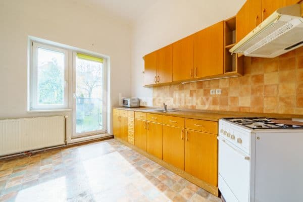4 bedroom flat for sale, 130 m², Mánesova, 