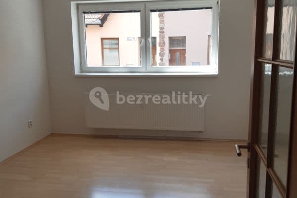 Studio flat for sale, 24 m², Kovařovicova, Brno